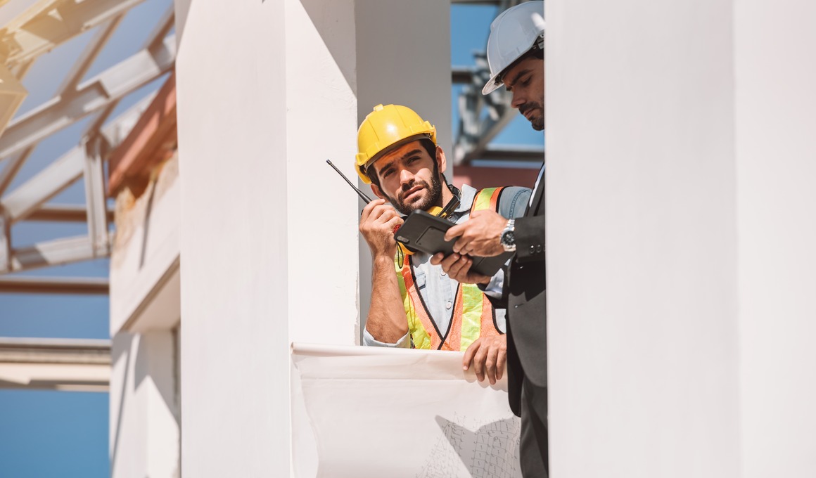 Styropian i folie w praktyce: jak uniknąć mostków termicznych